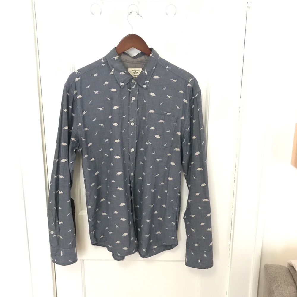 Artistry in Motion | Long Sleeve Button-Down